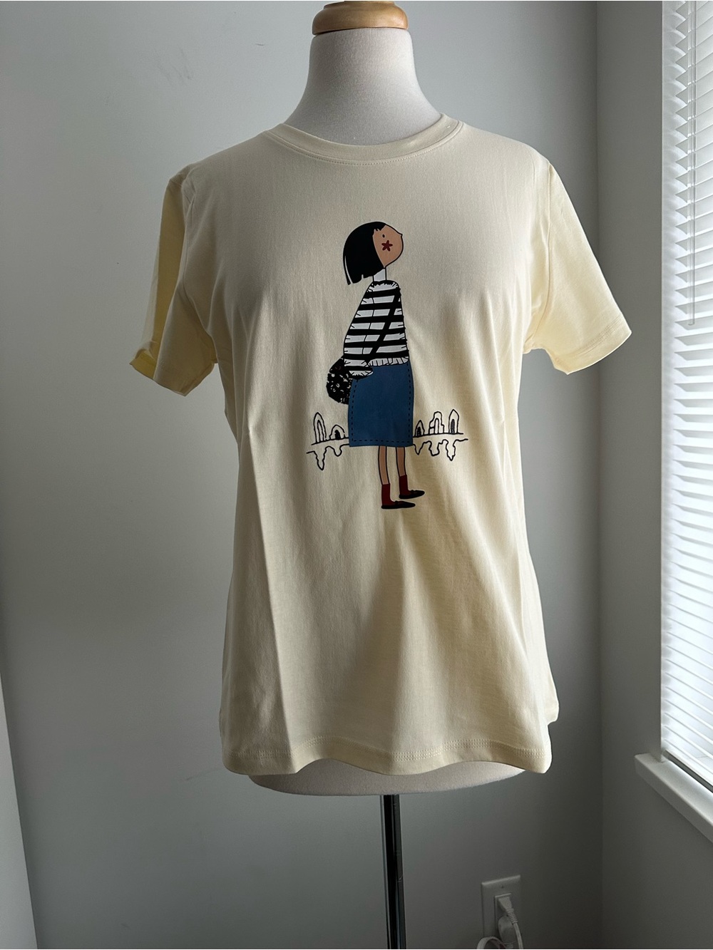 Light Yellow T-Shirt ML